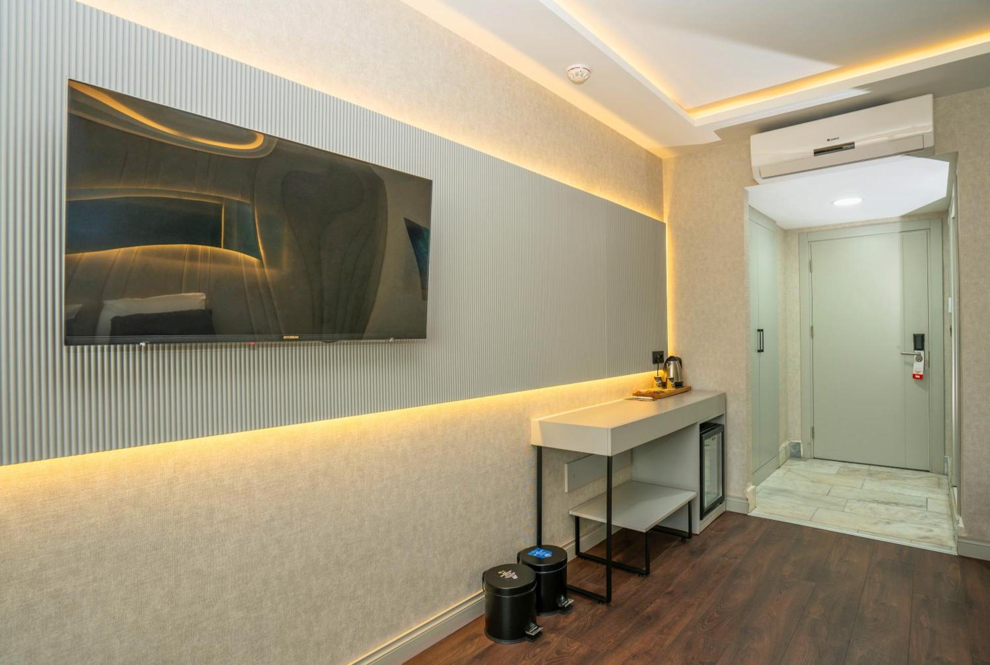 216 Station Suite Gebze Exterior photo